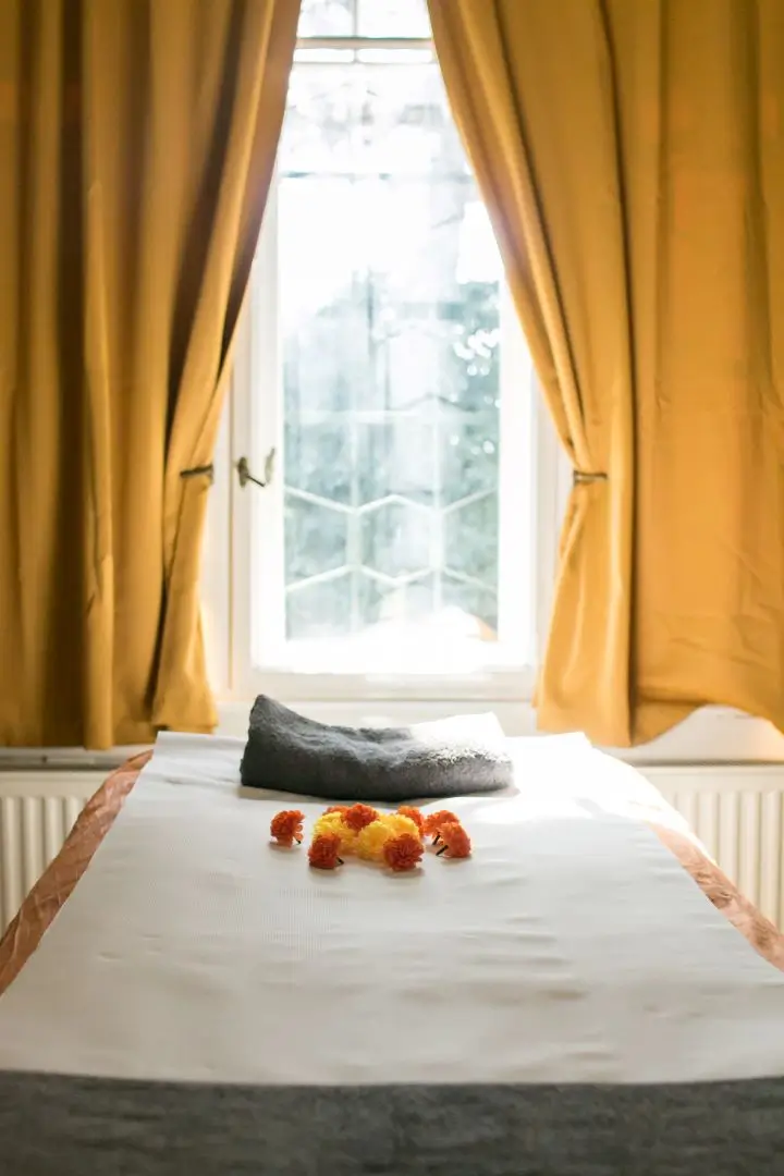 Surya Ayurvéda masszázs Budapest 2. kerület kezelőágy